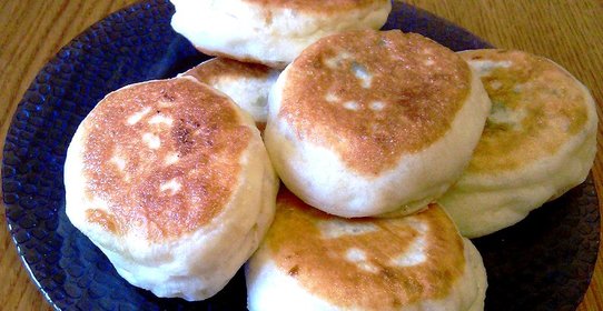 Жареные пирожки с щавелем