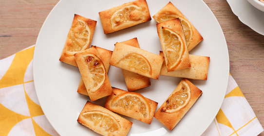 Французское печенье финансье с лимоном