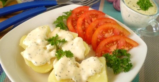 Картофель под сырным соусом