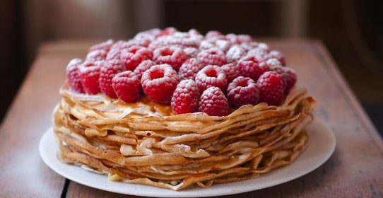 Блинный пирог со сгущенкой