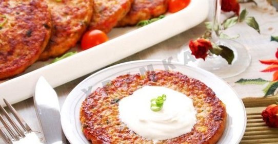 Рыбные оладьи с овощами