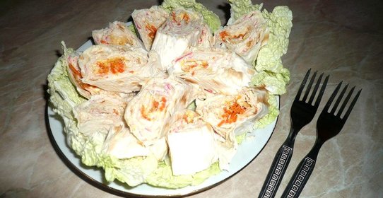 Рулет из лаваша с пикантной начинкой