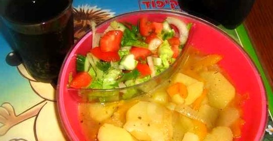 Тушеная картошка с болгарским перцем