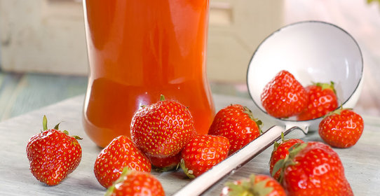 Клубничный ликер