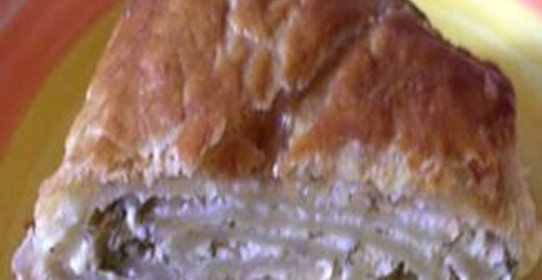 Штрудель с брынзой и травами