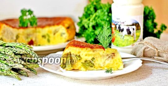 Заливной пирог с сыром, минтаем и спаржей