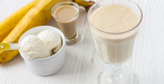 Банановый коктейль с ликером Бейлис