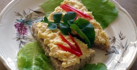 Бутерброды с черным хлебом на день рождения