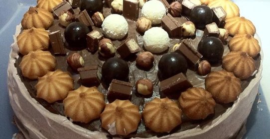 Торт с ореховой пастой