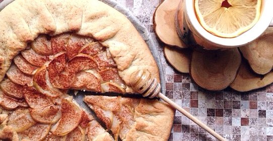 Яблочно-творожная галета с тимьяном