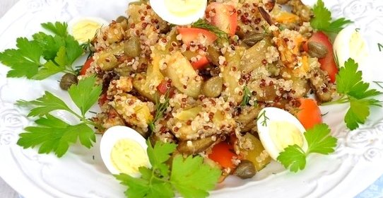 Салат с киноа