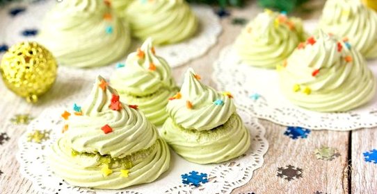 Безе «Новогодние ёлочки»