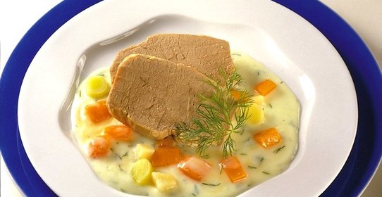 Отварная телятина