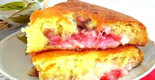 Творожно-клубничный пирог