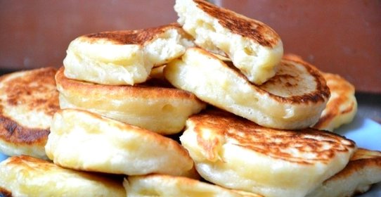 Пышные оладушки на кефире