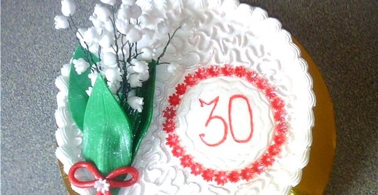Торт для девушки на 30 лет