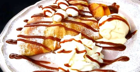 Блины с мороженым