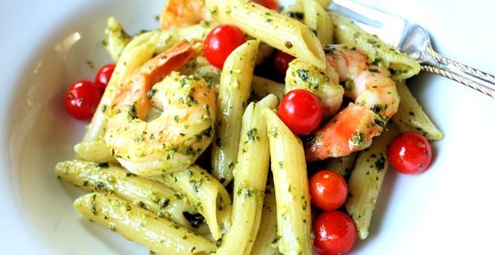 Макароны с креветками