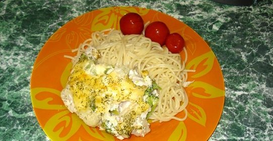 Курица с брокколи и цветной капустой