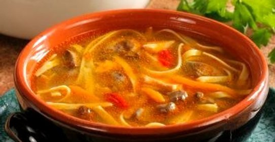 Лапша с куриной печенкой