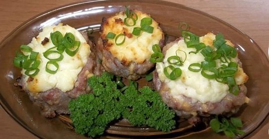 Мясные ватрушки из фарша