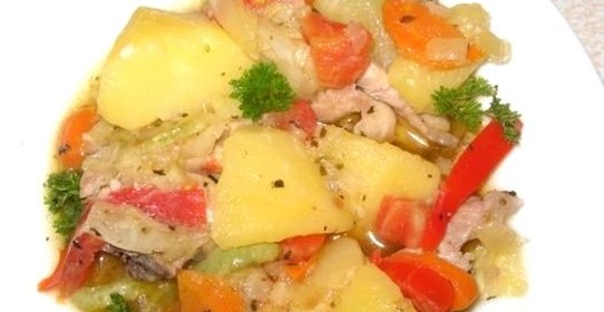 Рагу из индейки с картофелем