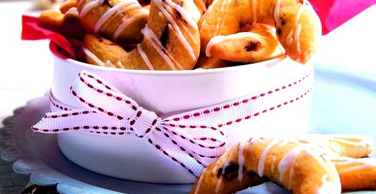 Рогалики с ромовым изюмом