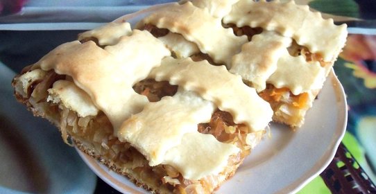 Капустный пирог без яиц