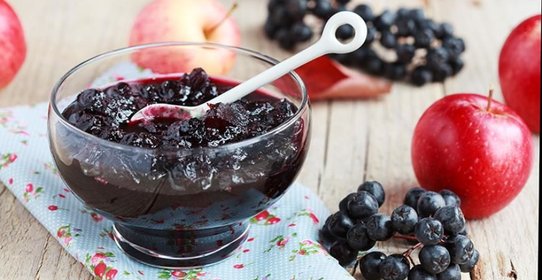 Варенье из черноплодной рябины с яблоками