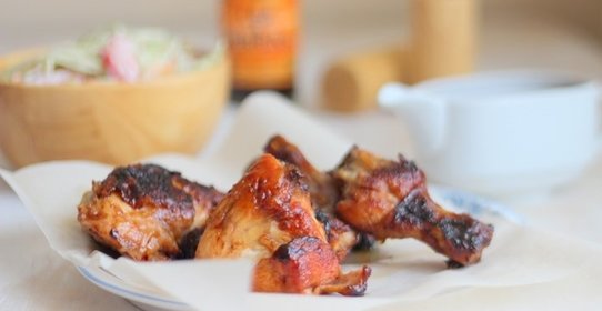 Цыпленок барбекю с салатом