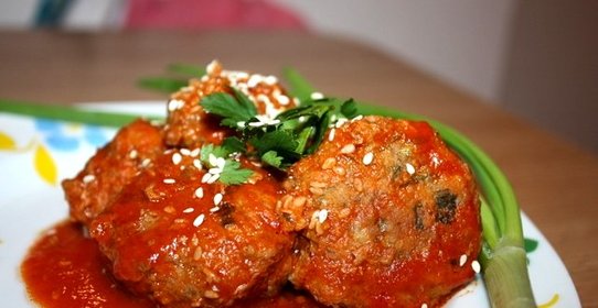 Тефтели с овощами в мультиварке