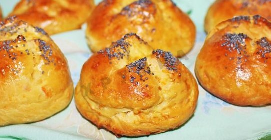 Морковные булочки