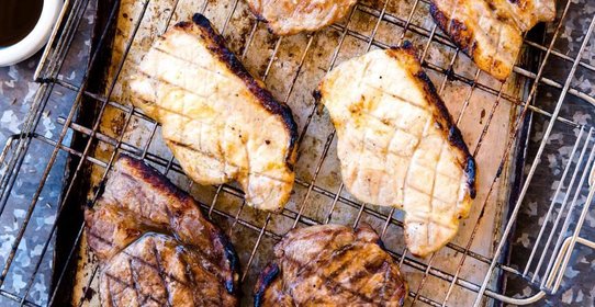 Три стейка из карбонада