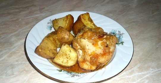 Курица в соусе из апельсина и лука