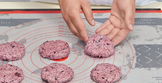 Печенье со смородиной