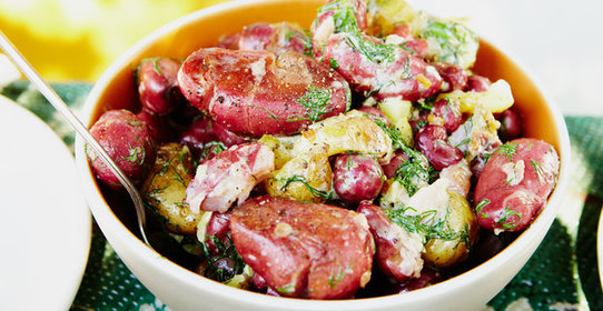 Салат из молодого картофеля