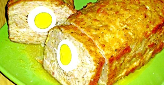 Хлебец из куриного фарша с яйцами