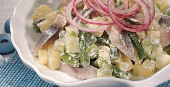 Картофельный салат с сельдью