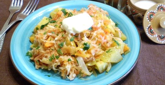 Овощное рагу с капустой