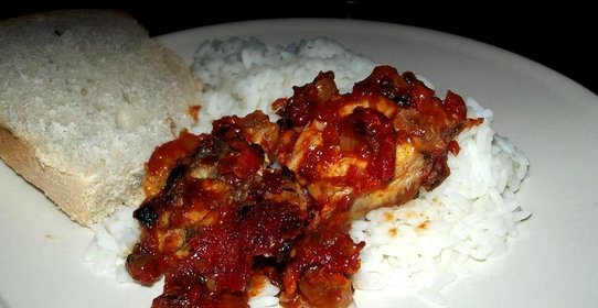 Курица в пикантном соусе