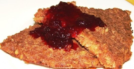 Овсяная каша-крупеник с орехами