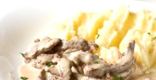 Бефстроганов с пюре