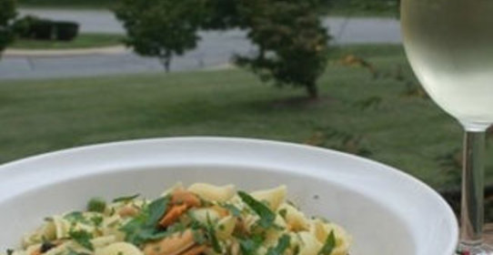 Ракушки с мидиями и моллюсками