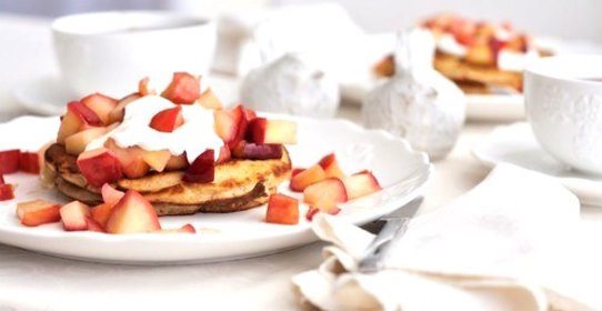 Блинчики с грушей и специями