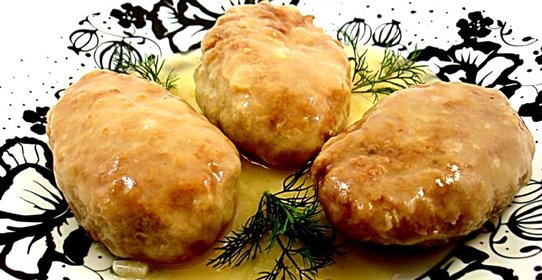 Котлеты с картофелем в соусе