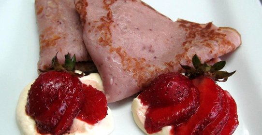 Клубничные блинчики