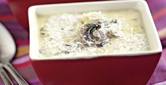 Грибной суп на пиве с лавровым листом