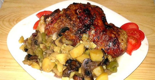 Запеченная индейка с овощами