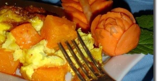 Тыква запеченная в духовке с яйцами