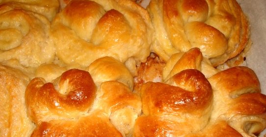 Булочки с творогом из дрожжевого теста